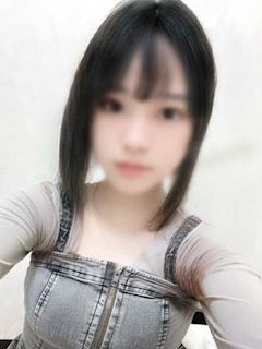 池袋のホテルヘルス「クリーム」みり(20)のプロフィール写真