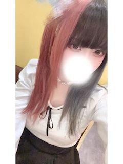 池袋のデリヘル「みんなに内緒のりふれ」しなもん(20)のプロフィール写真