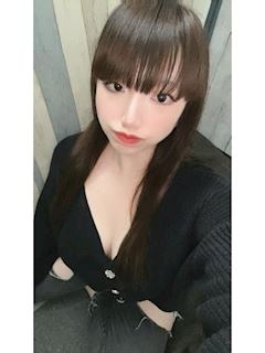 池袋のデリヘル「みんなに内緒のりふれ」ひかり(18)のプロフィール写真