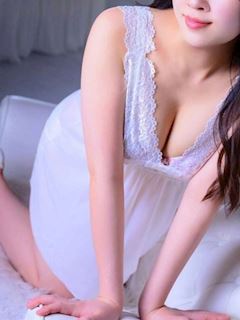 関内・曙町の店舗型ヘルス「横浜風俗ド淫乱王国」高松はるか(21)のプロフィール写真