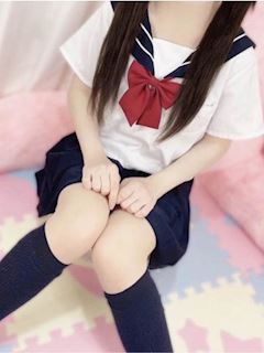 新宿・歌舞伎町のデリヘル「みせいじゅく」つむぎ(18)のプロフィール写真