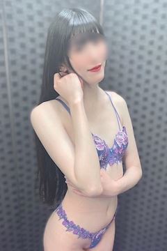 池袋のホテルヘルス「御奉仕関係―淑女の秘め事―」りりか(28)のプロフィール写真