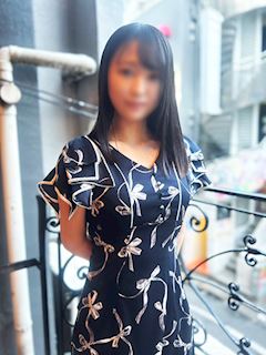 新宿・歌舞伎町の店舗型ヘルス「ストロベリージャム」あみ(19)のプロフィール写真