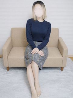 町田のデリヘル「町田発・待ち合わせ 人妻 デリバリーヘルス 極上妻～極妻～」みやび(33)のプロフィール写真