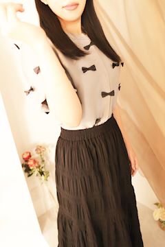 新横浜のデリヘル「人妻城横浜本店」愛百(まなも)(20)のプロフィール写真