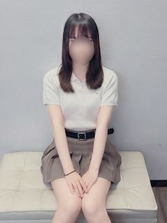 大久保・新大久保のホテルヘルス「プレミアリーグ」りこ(18)のプロフィール写真